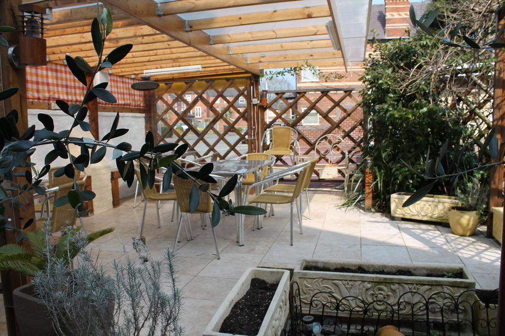 Longview Hotel Knutsford Bagian luar foto